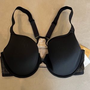 NWT Chantelle Front Closure Black Racerback Bra